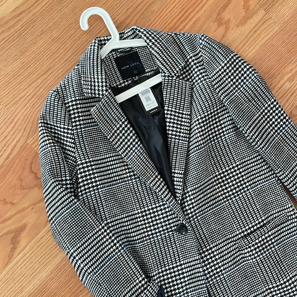 New Look Women's Gray Plaid Coat - Picture 9 of 9